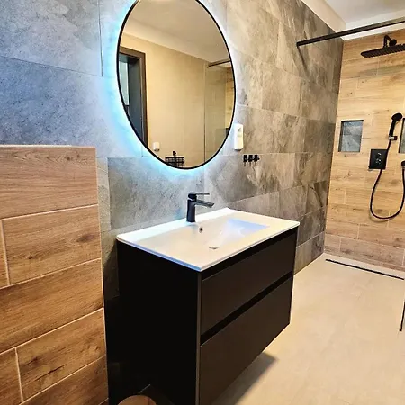 דירה Panorama Chlum - 2kk, 701 Volary